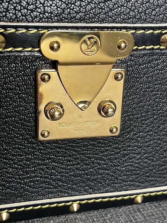 Louis Vuitton Borse da donna: Louis Vuitton vintage – Usato da Adliswil venduto da MinaMino 1