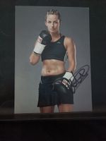 Esther Schouten - Niederländische Boxerin -- handsigniert