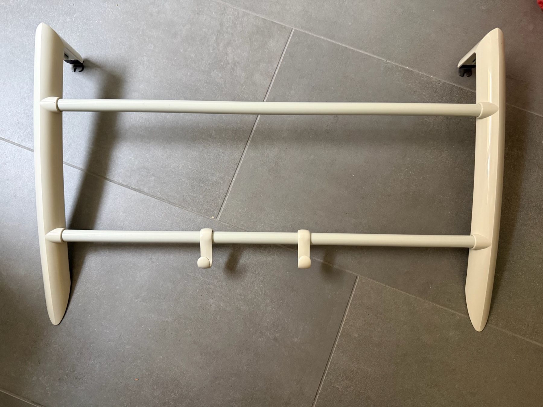 Portasciugamani: Porte-serviette - Barre à Linge – Usato da Sion venduto da accroshoes