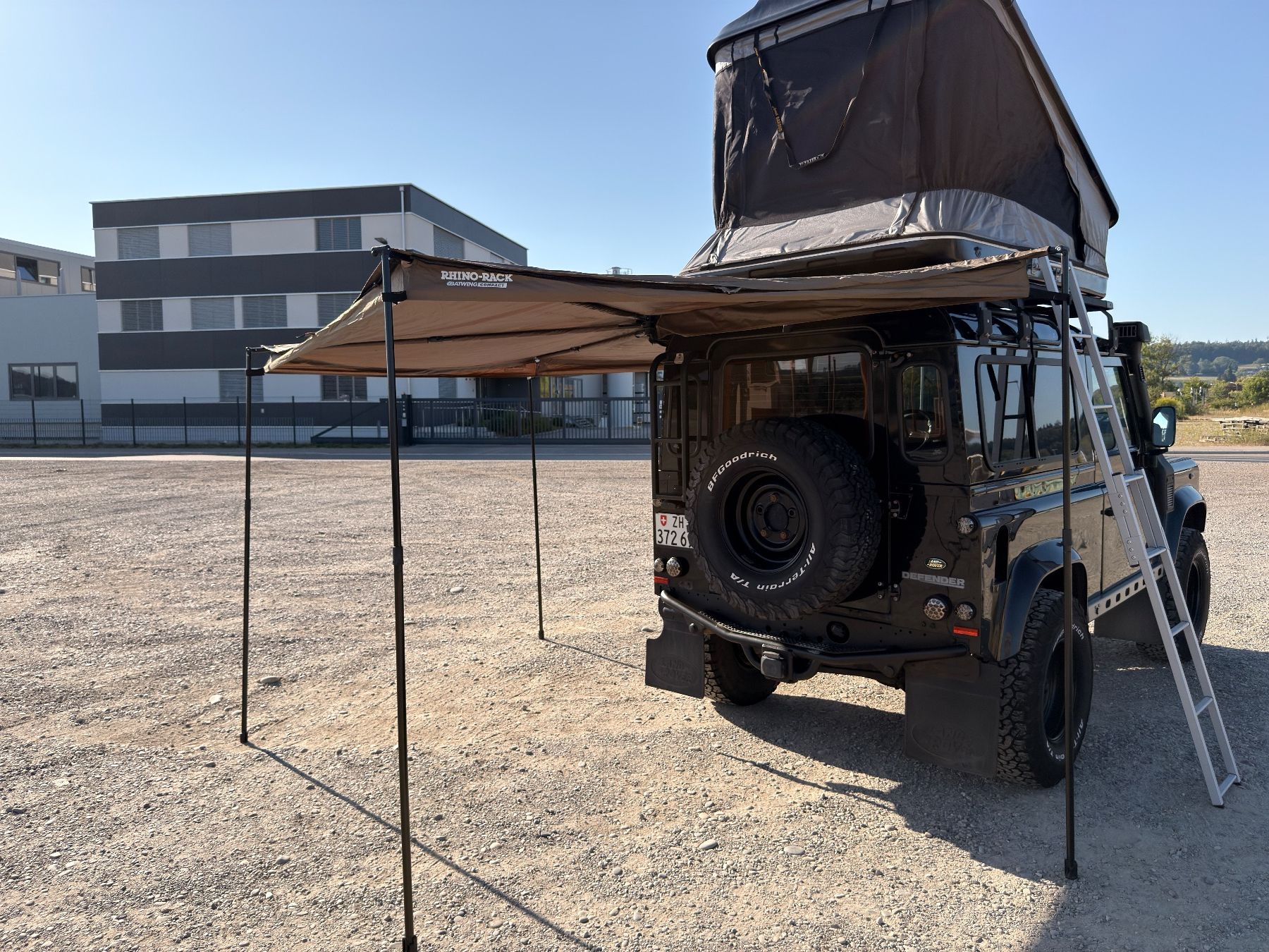 Land Rover Autos: Land-Rover Defender 90 TD4 – D'occasion à Rafz par YannVera 9