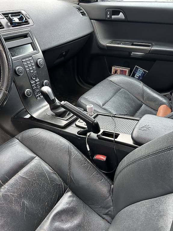 Autos: Volvo V50 R-design 2.0 Diesel  – Gebraucht aus Salez von Babywish 2