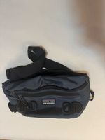 Patagonia cappello e marsupio grigio blu set unisex