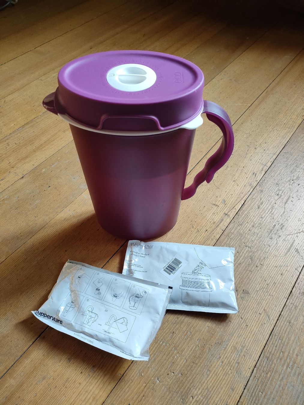 Tupperware Contenitori & Simili: Tupperware Wasserfilterkrug – Usato da Scheunen venduto da klare2