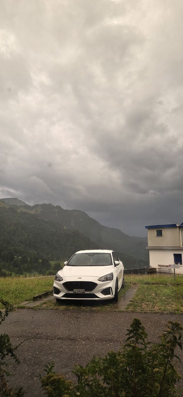 Ford Autos: ford focus 1,5 SCTi – D'occasion à Eigenthal par pau_w7h2