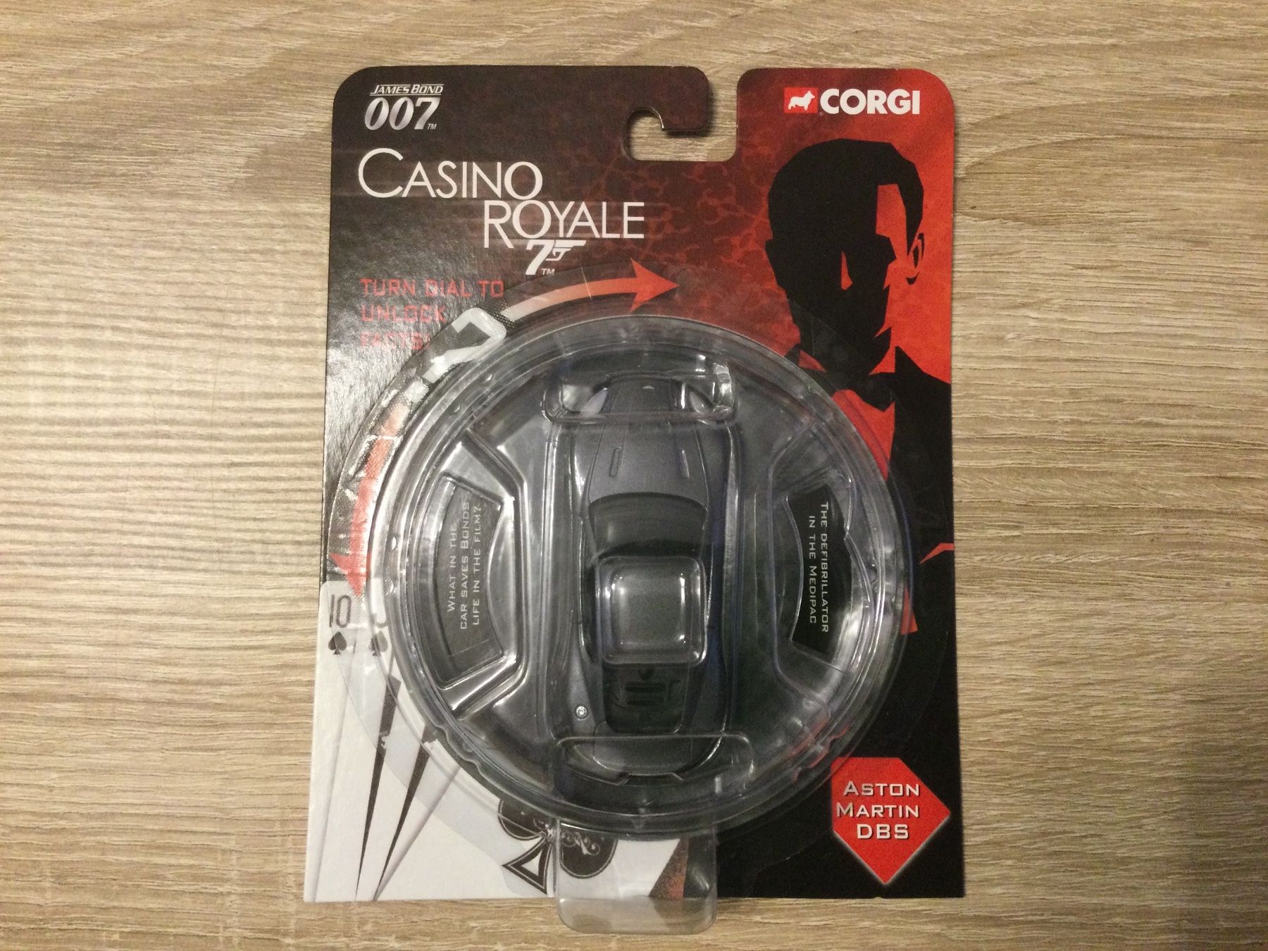 Corgi Toys Modellini d'auto: Aston Martin DBS James Bond Corgi – Nuovo e nell'imballaggio originale da Mezzovico venduto da Herbie53