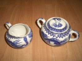 Echtes japanisches Cremier & Zuckerset mit Drachen-motiv