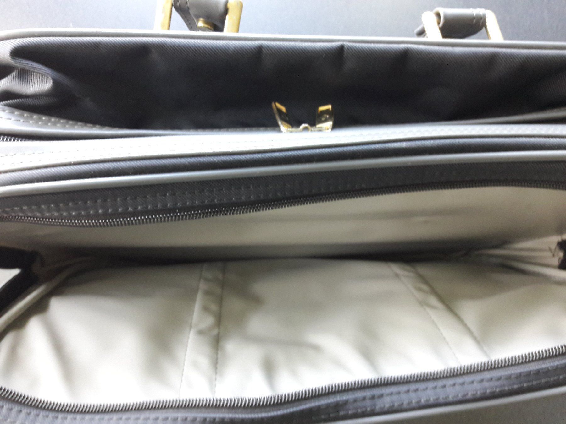 Samsonite Koffer & Taschen: SAMSONITE Dokumenten und Notebook-Tasche Pro Deluxe – Neu (gemäss Beschreibung) aus Zollikerberg von Kaugo 6