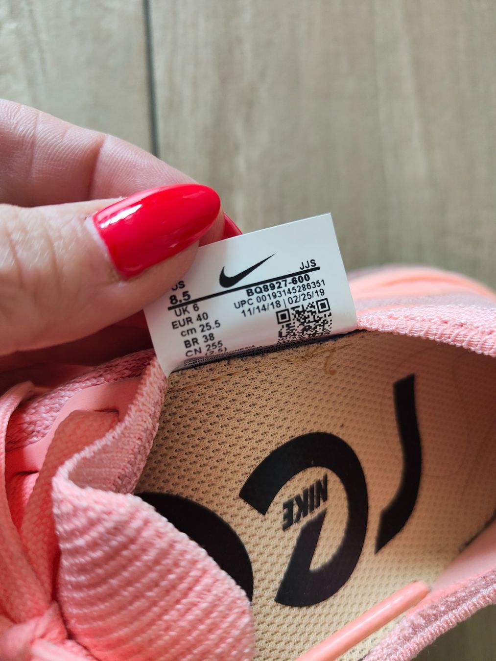 Nike Scarpe da donna: Scarpe da ginnastica Nike Epic React Flyknit, rosa, 40 – Usato da Coldrerio venduto da ivi_g8gb 5