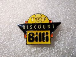 Ansteckpin 6: Billi x Top Discount