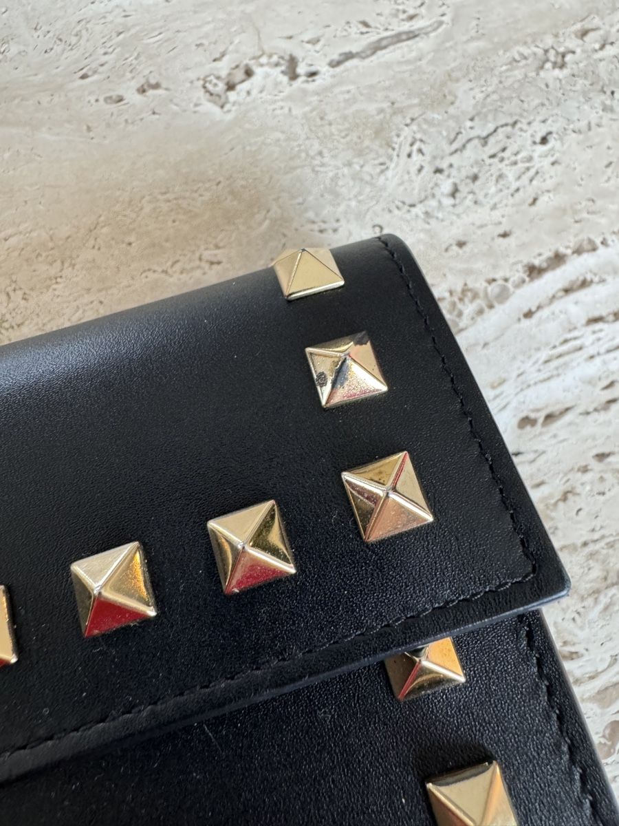 Valentino Taschen für Damen: Valentino Rockstud Clutch – Gebraucht aus Küsnacht ZH von jeli9 4
