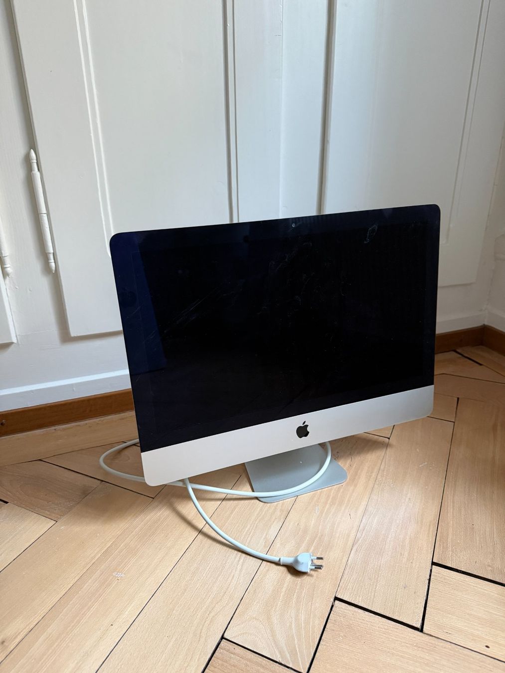 Apple PC: Apple iMac + Tastatur + Magic Trackpad – Usato da Zürich venduto da Diazaio