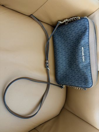 Elegante Michael Kors Umhängetasche - Top Zustand!