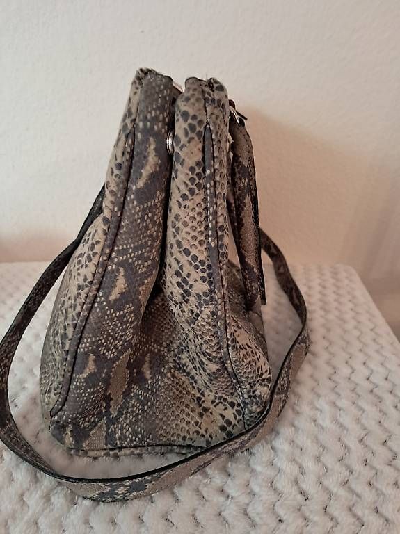Taschen für Damen: Ledertasche  – Gebraucht aus Basel von len_t965 1