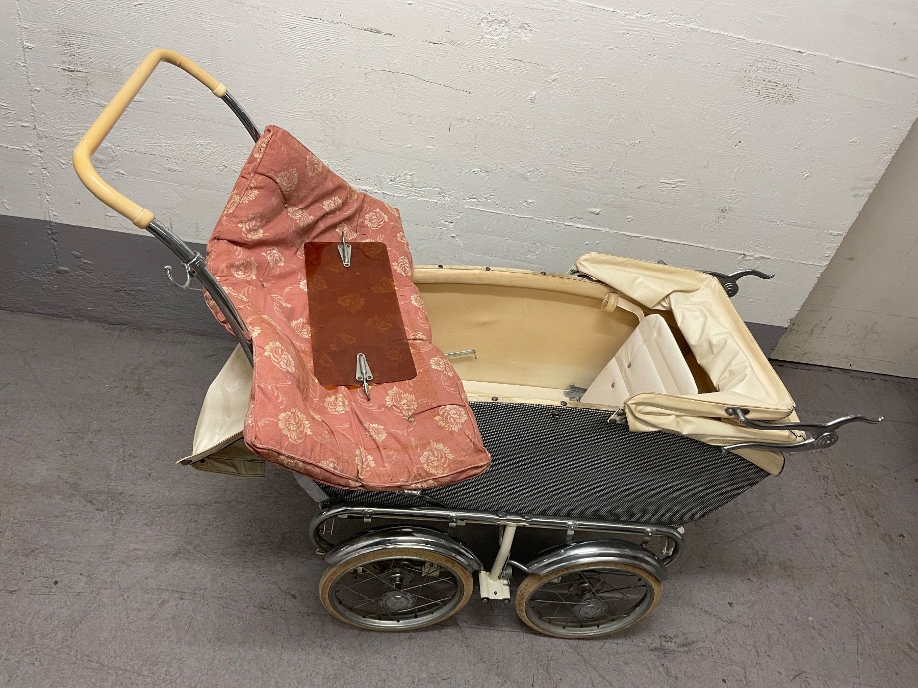 Carrozzine: Vintage Baby-/Kinderwagen – Usato da Zürich venduto da Vintage-1993 7
