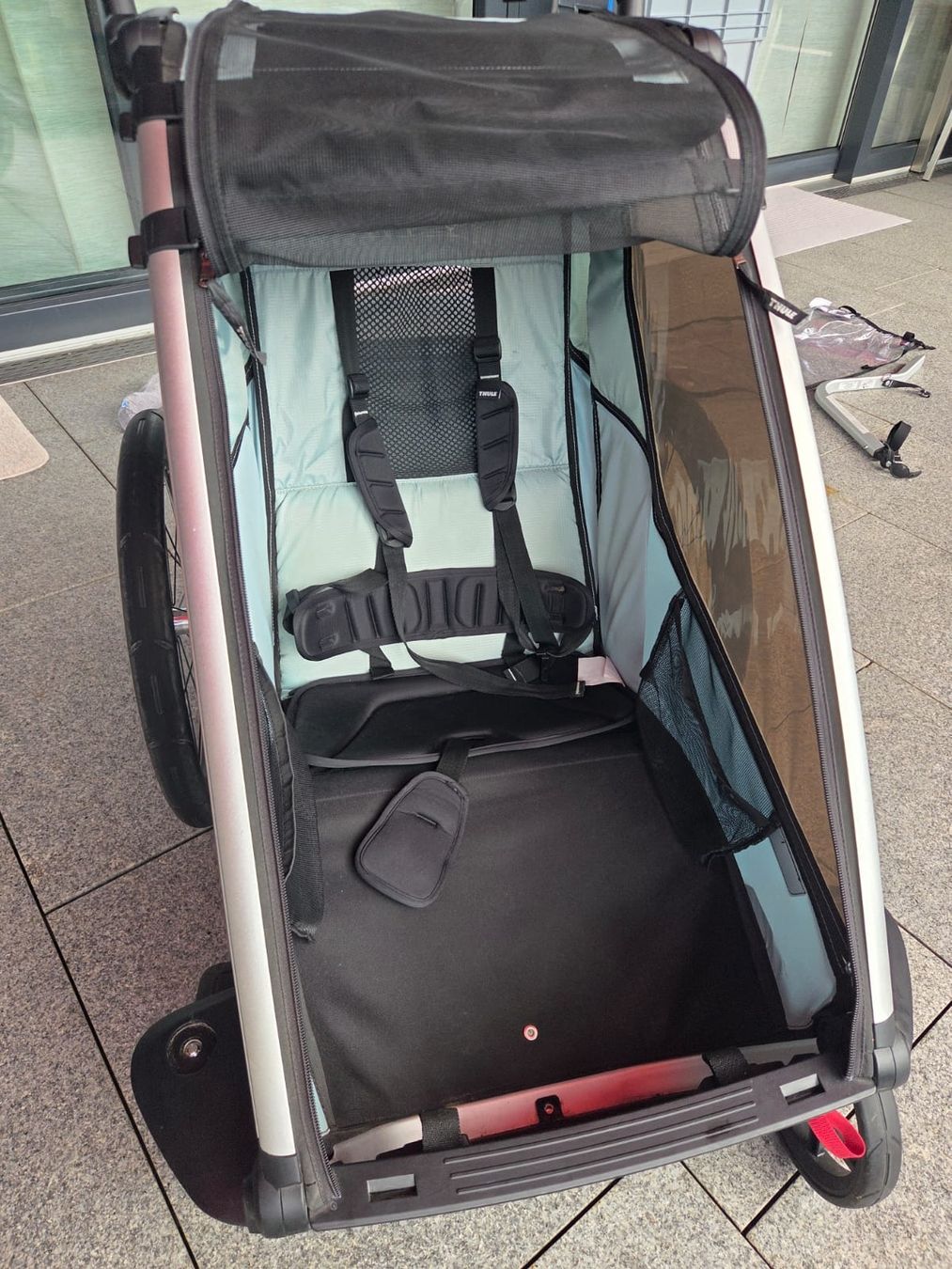 Thule Remorques: Thule Kinderanhänger Cross gebraucht hellblau – D'occasion à Egg b. Zürich par Moritz8132 5
