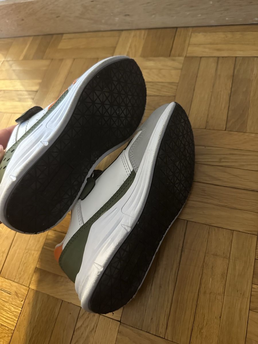 Esprit Chaussures garçon: Esprit Sneaker, Gr. 32 – D'occasion à Neuenhof par prada010 4