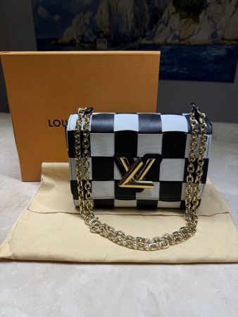 Louis Vuitton Twist MM Epi Checkered