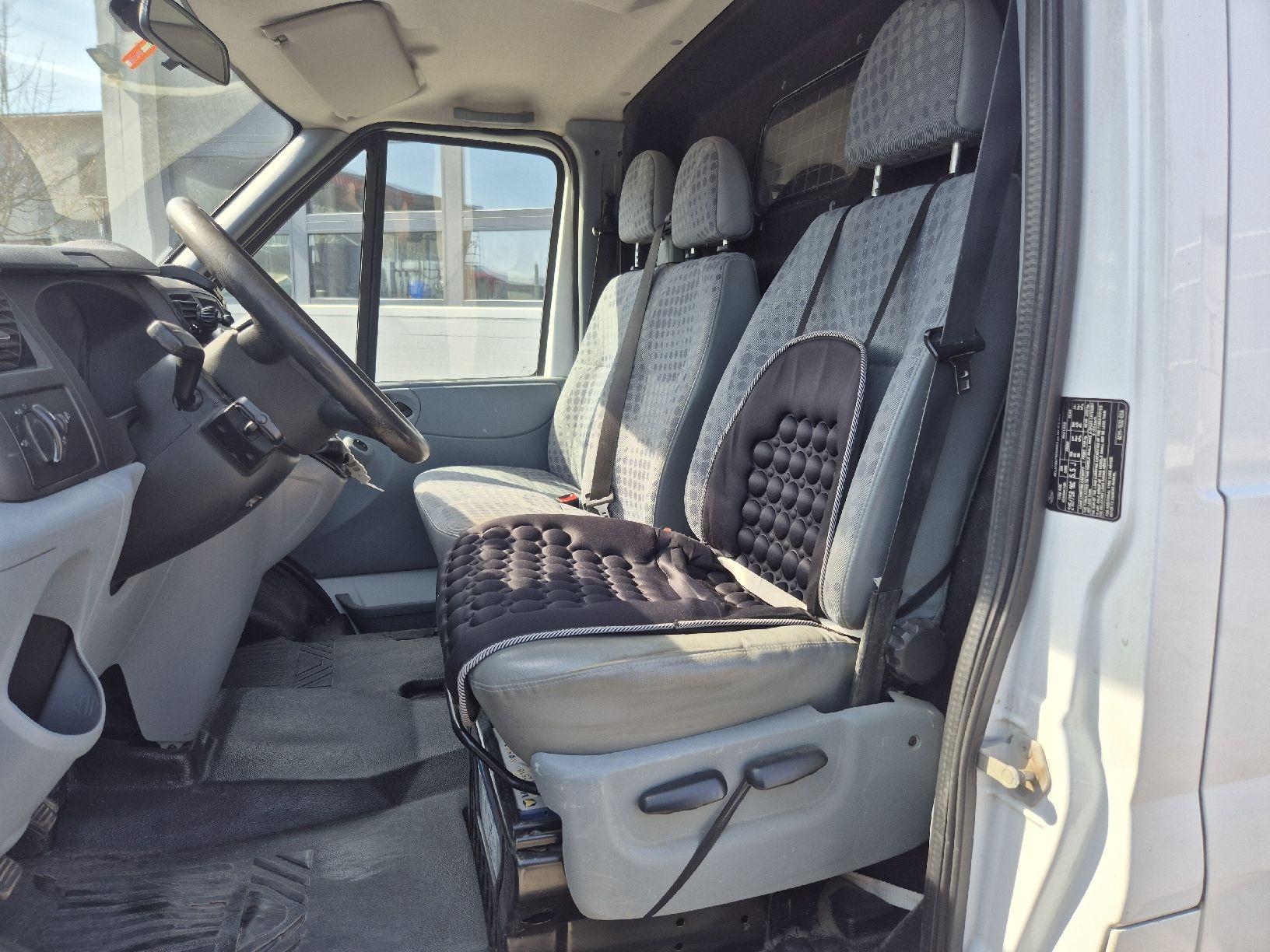 Ford Véhicules utilitaires: Ford Transit 350M – D'occasion à Weiningen TG par Abcde2 4