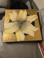 Original Gemälde - Gelbe Lilie auf Gold, signiert 30x40