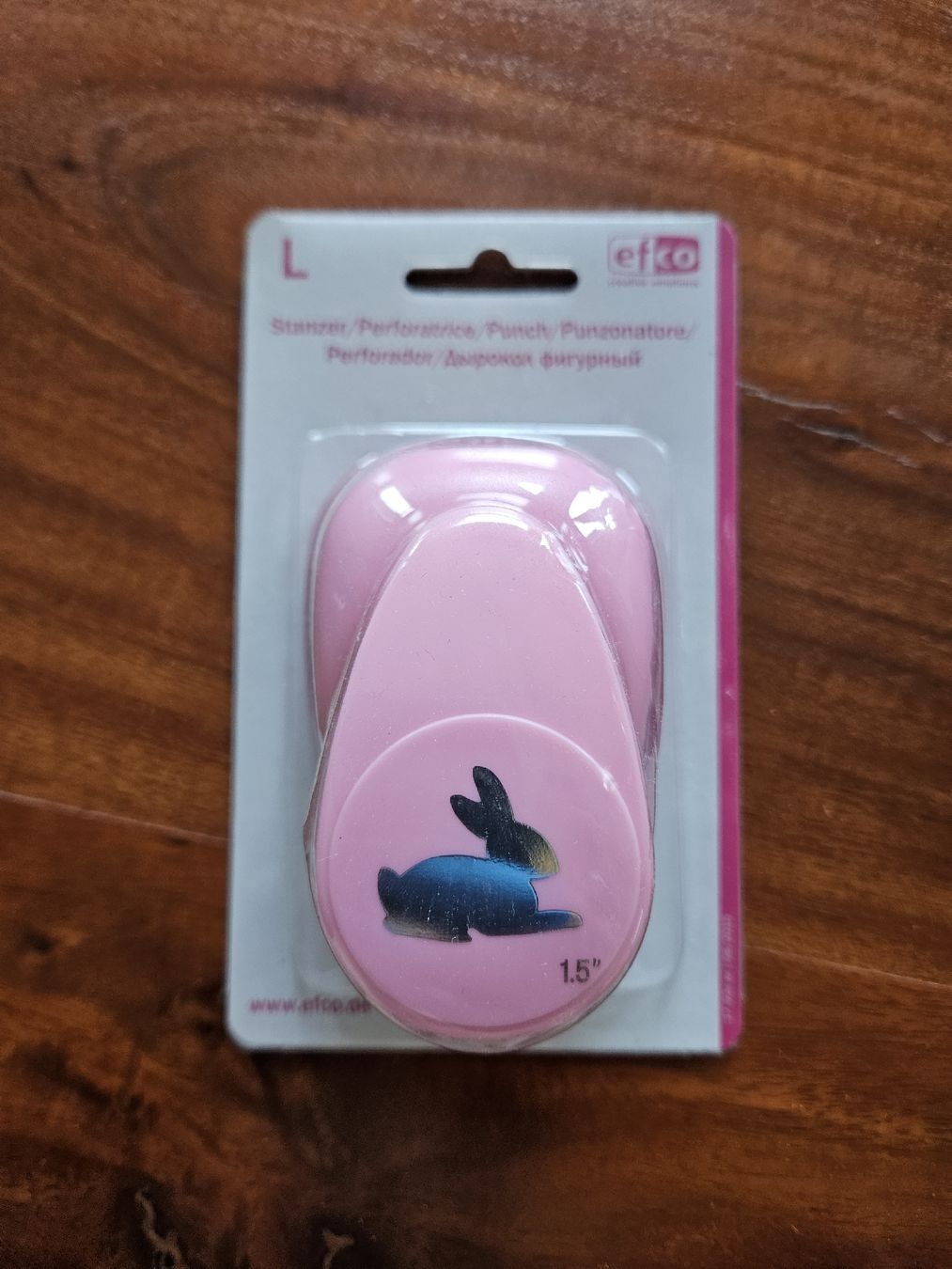 Bastelsets: Stanzer Motiv Hase und Schmetterling Efco – Neu und originalverpackt aus Hergiswil LU von val_58nl 2