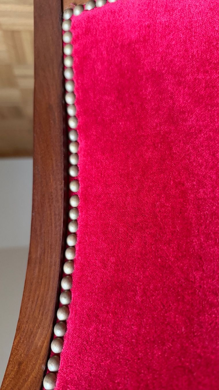 Poltrone: Grosser roter Samt-Armlehnsessel – Usato da Arth venduto da byteGlider 7