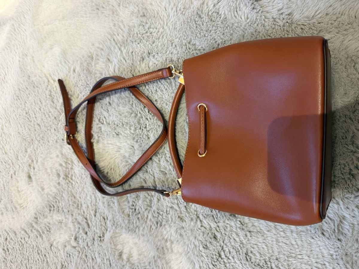 Borse da donna: Schicke Handtasche in Braun – Usato da Wohlen AG venduto da Coco_91 1
