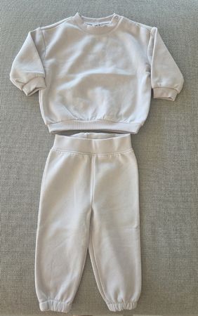 Jogginganzug Sweater Sweathose beige 86 neu