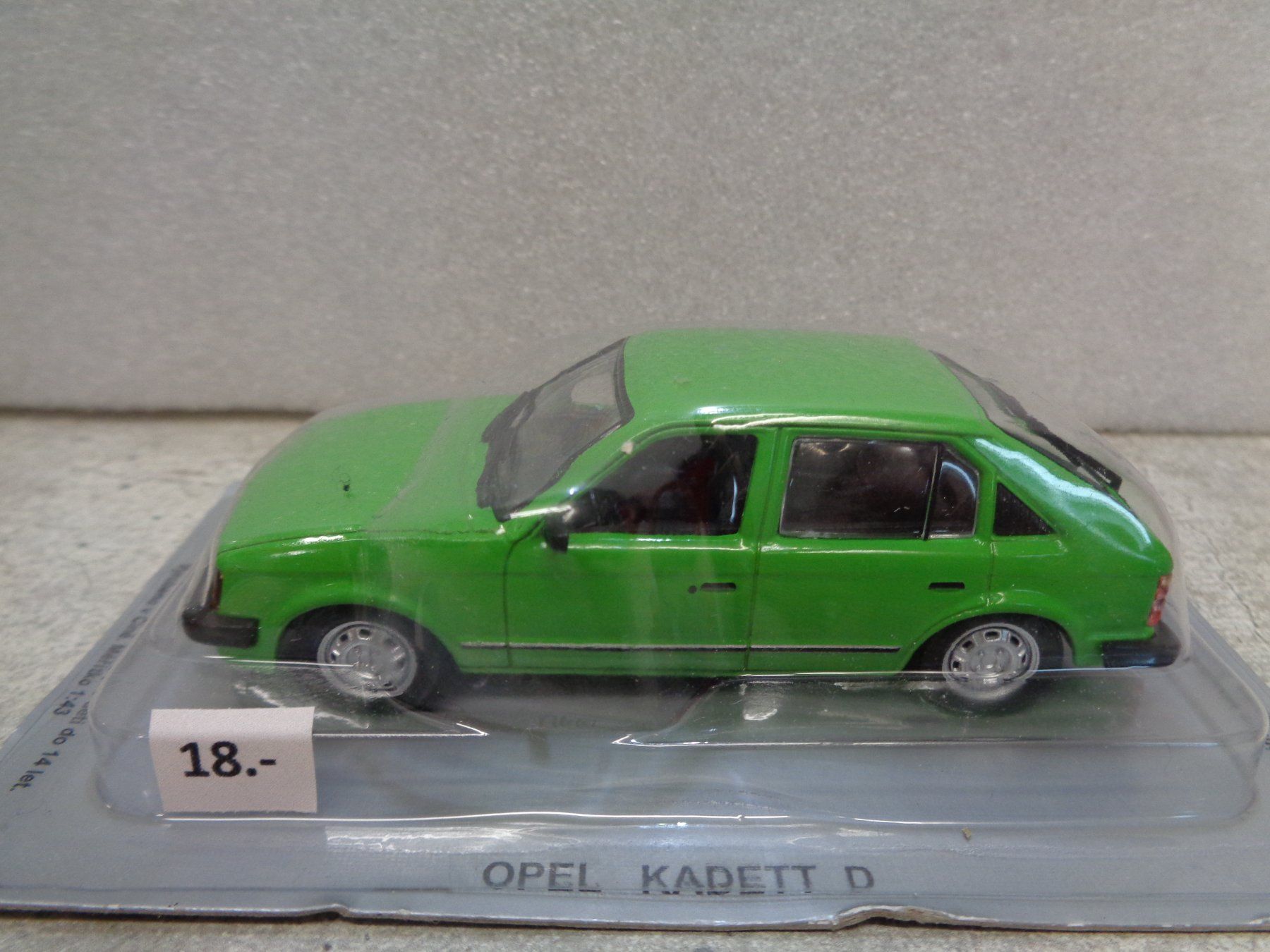Opel Modellini d'auto: IST 1:43 Opel Kadett D – Nuovo e nell'imballaggio originale da Reconvilier venduto da rallycar 1