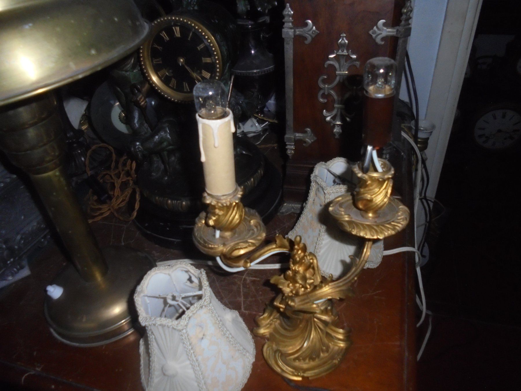 Lampade: Antike Doppellampe, Bronze, von ca. 1940 – Usato da Camorino venduto da Hunpete 5