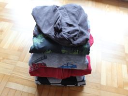 3 Pullover und 1 Jacke 134
