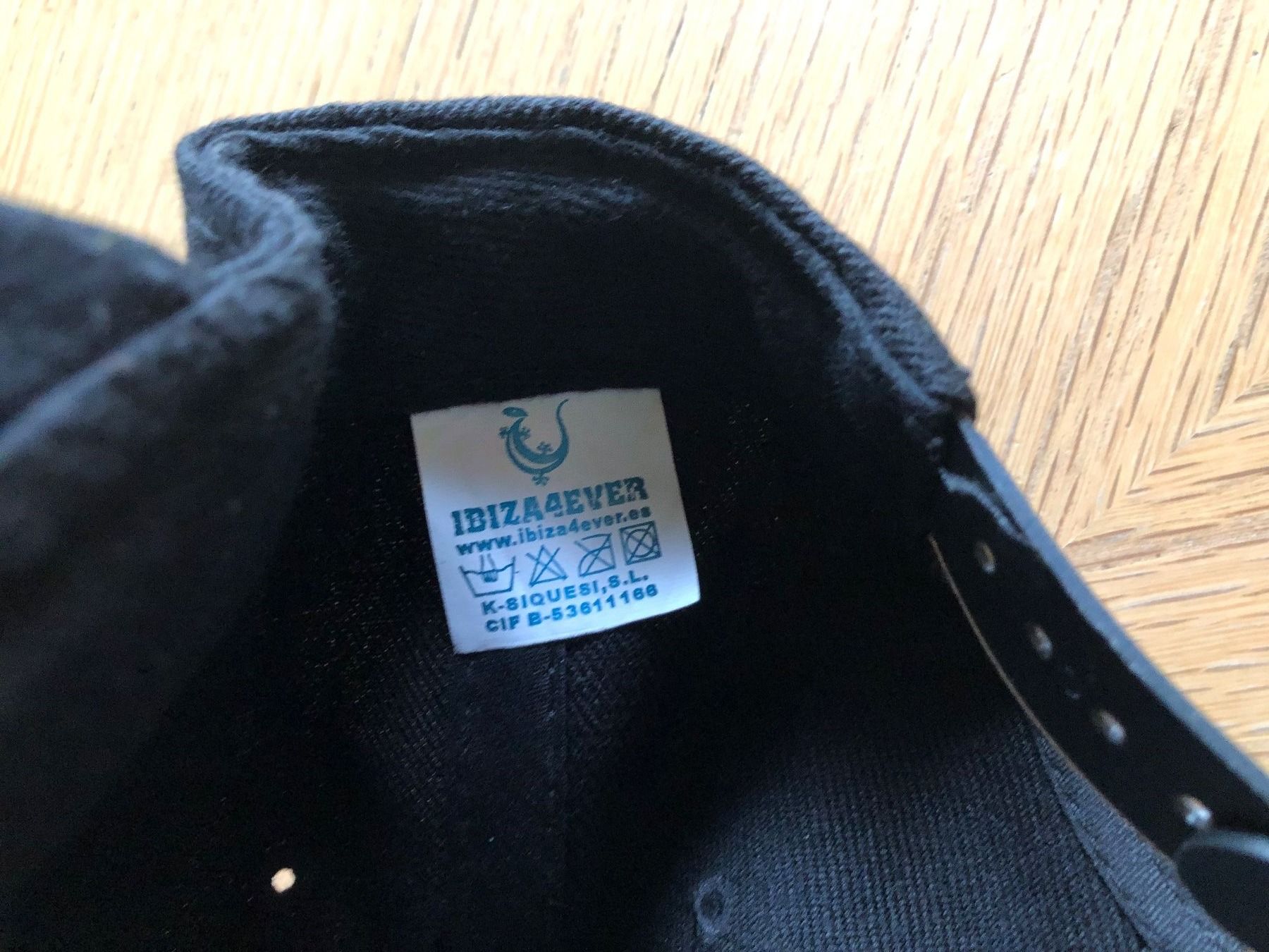 Altro in Moda donna: IBIZA Cap schwarz – Nuovo (secondo la descrizione) da Schübelbach venduto da Dolly990_2 2