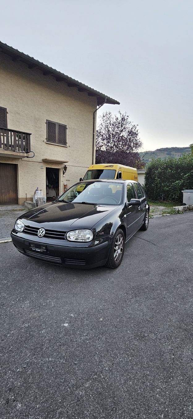 VW Autos: VW Golf – Gebraucht aus Buochs von buochser6