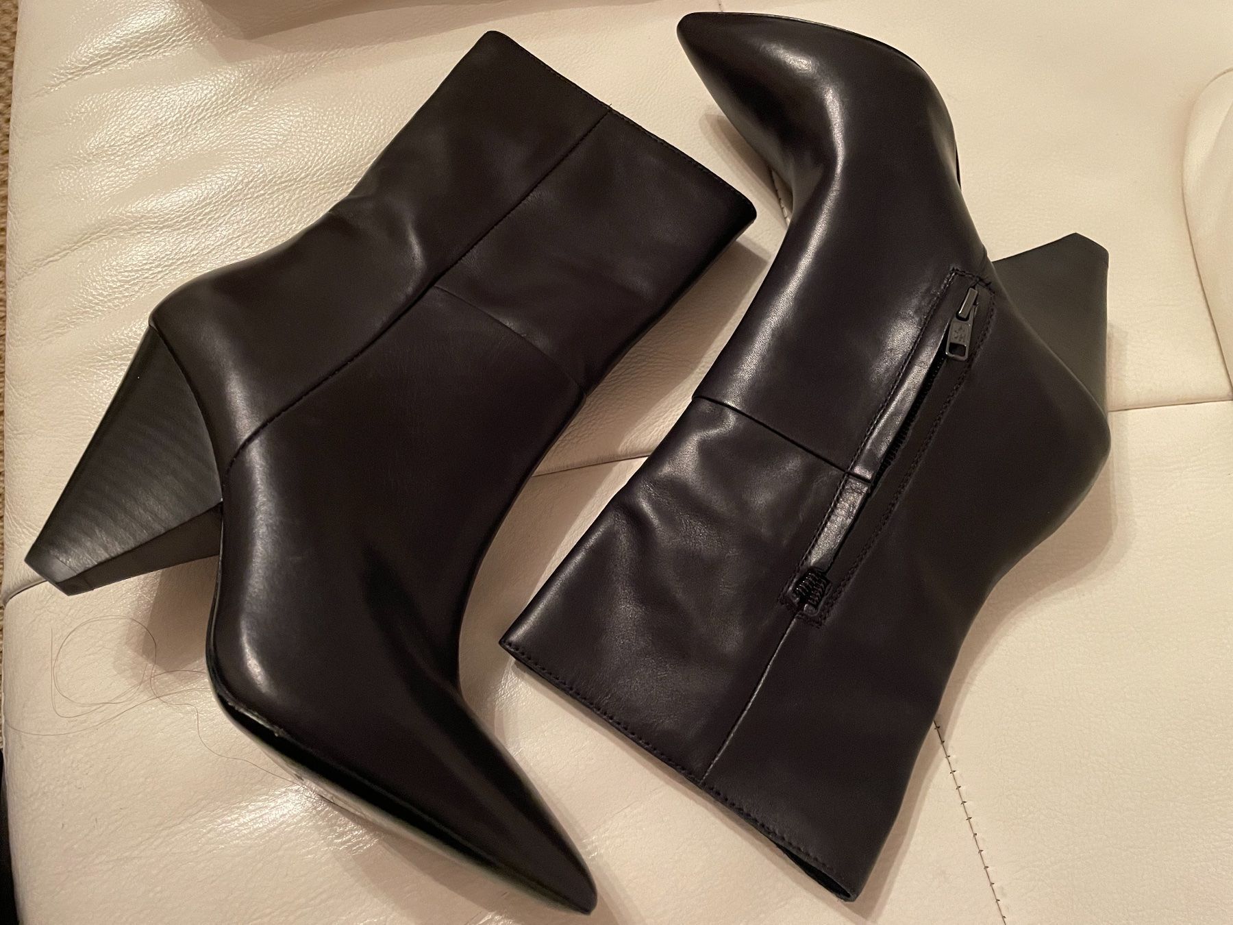 Ash Damenschuhe: Ash – Neu und originalverpackt aus Pully von Kalissa