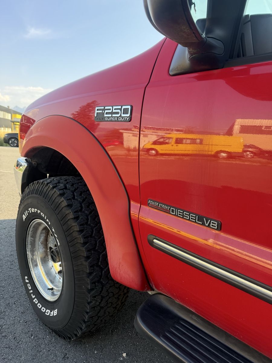Ford (Usa) Autos: Ford F250 – D'occasion à Eichberg par Weder236 5
