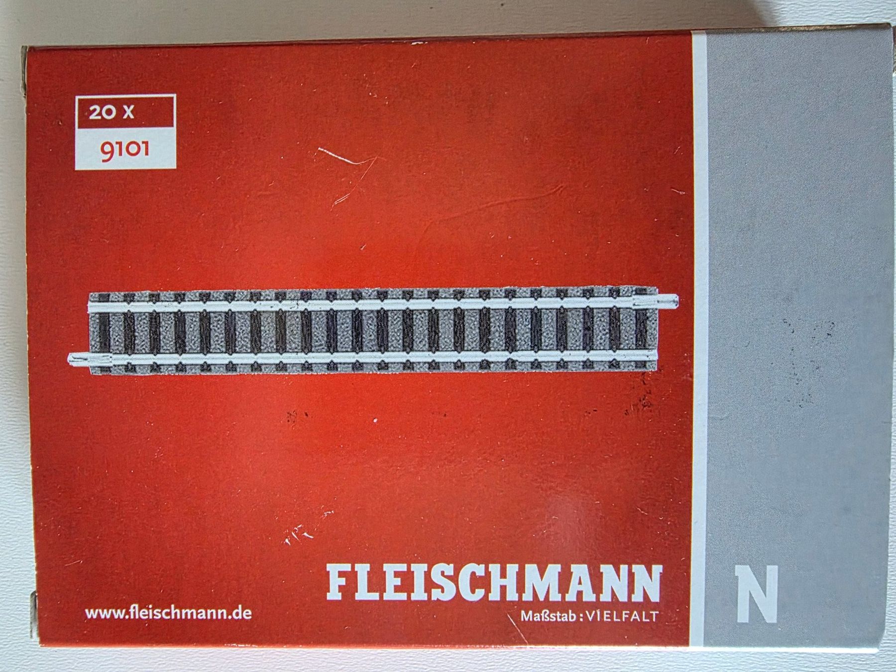 Fleischmann Trains électriques: 28 Stück gerade 111 mm – D'occasion à Seuzach par Loeckeli01