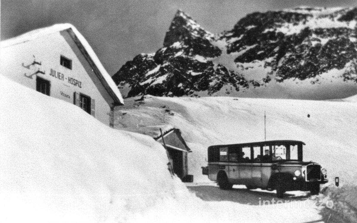 Cartoline postali: Julier // Postauto antik Julier Pass // Sommer – Usato da Basel venduto da intermezzo12