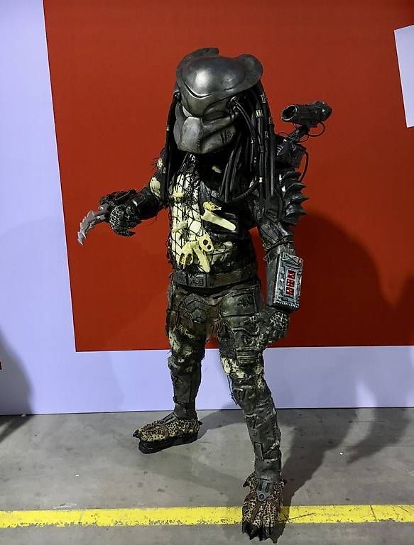 Costumes: Predator Aliens Cosplay Kostüm – D'occasion à Münchenstein par Schi.77 3