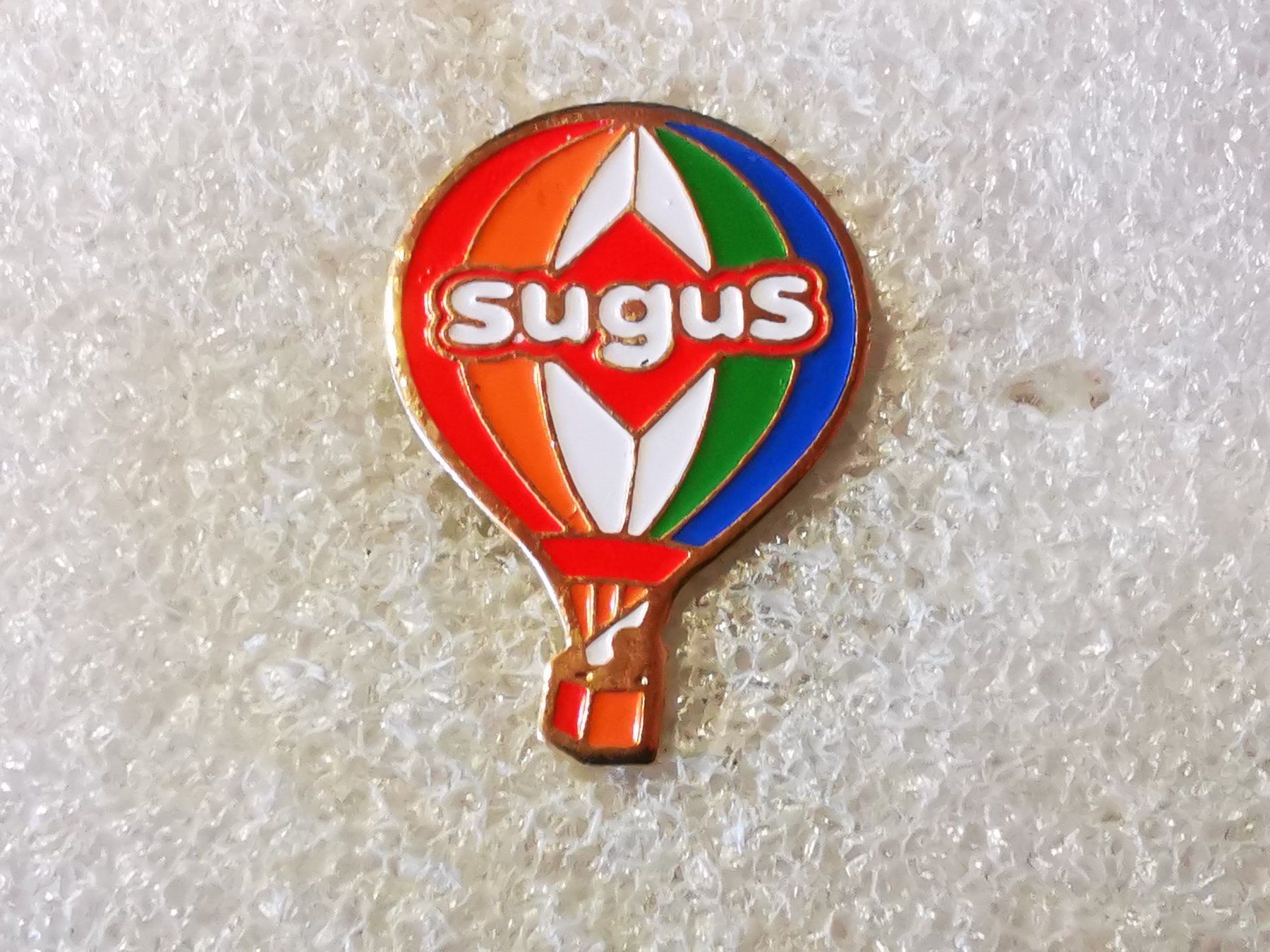 Plaquettes & Badges: Ansteckpin 113: Luftballon Sugus – D'occasion à Oppligen par Pin-Fall-Shop