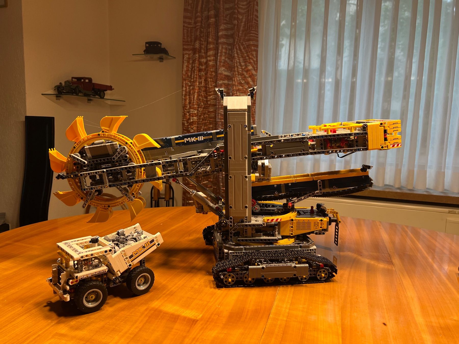 Lego Giocattoli: Lego technic Schaufelbagger Nr. 42055 – Usato da Thalwil venduto da andrebrem