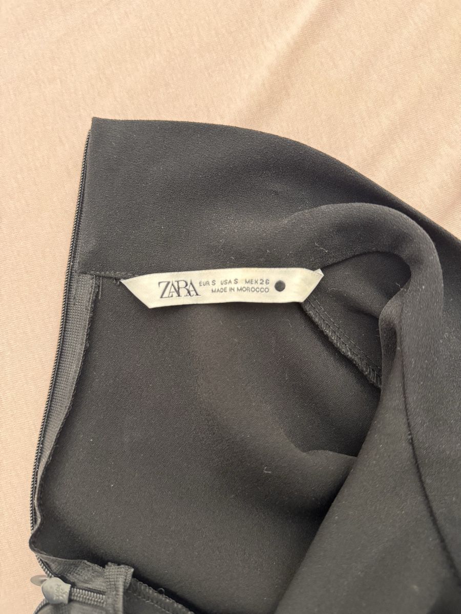Zara Vestiti: robe noir Zara femmes  – Usato da Lausanne venduto da Michel_Ozcan 2