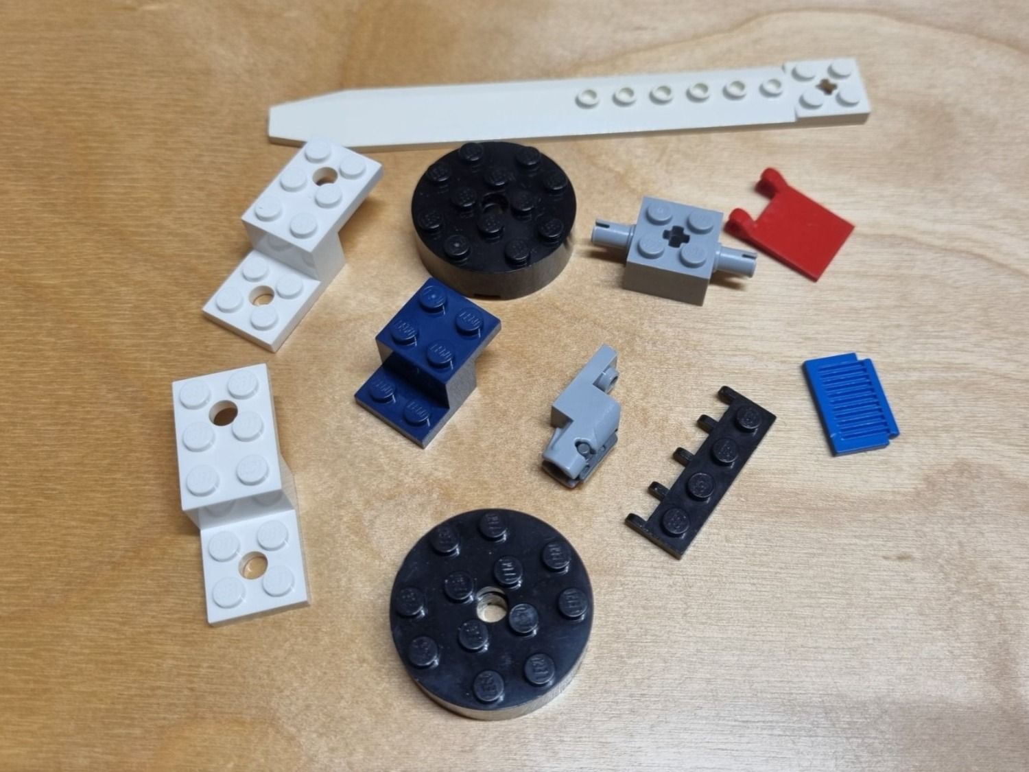Lego Kit di costruzioni: LEGO Teile Spezial – Usato da Basadingen venduto da tot_59zf