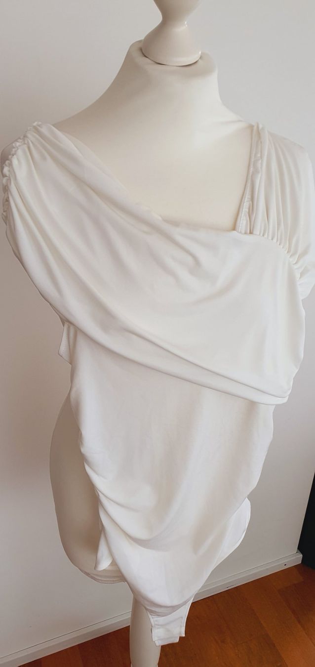 Top: Body weiss elegant Gr. S – Usato da Stansstad venduto da InStyle8 3