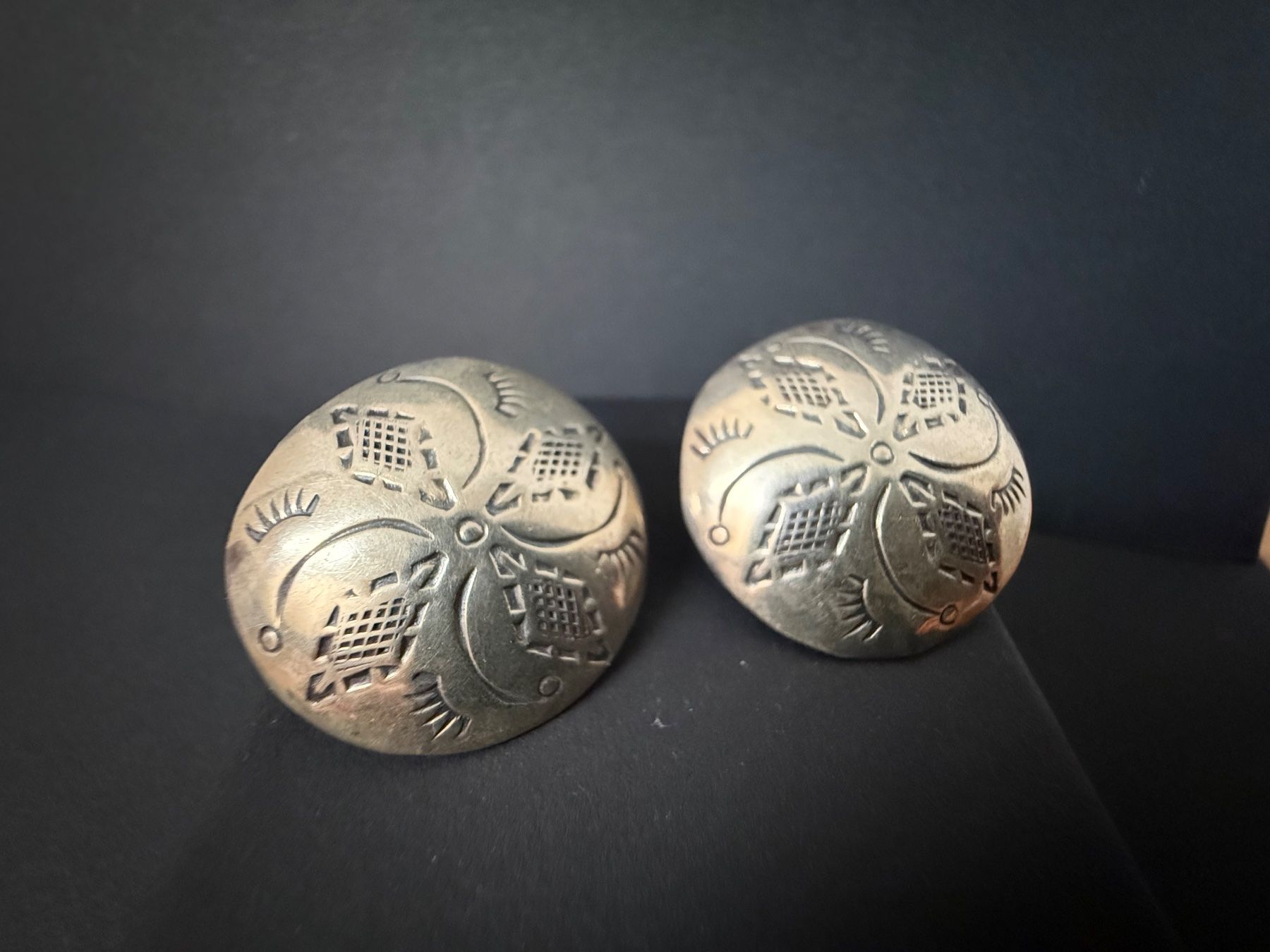 Orecchini pendenti & Orecchini a lobo: Indianer Navajo Silber Ohrstecker 925 – Usato da Spiegel b. Bern venduto da Rogger72 1