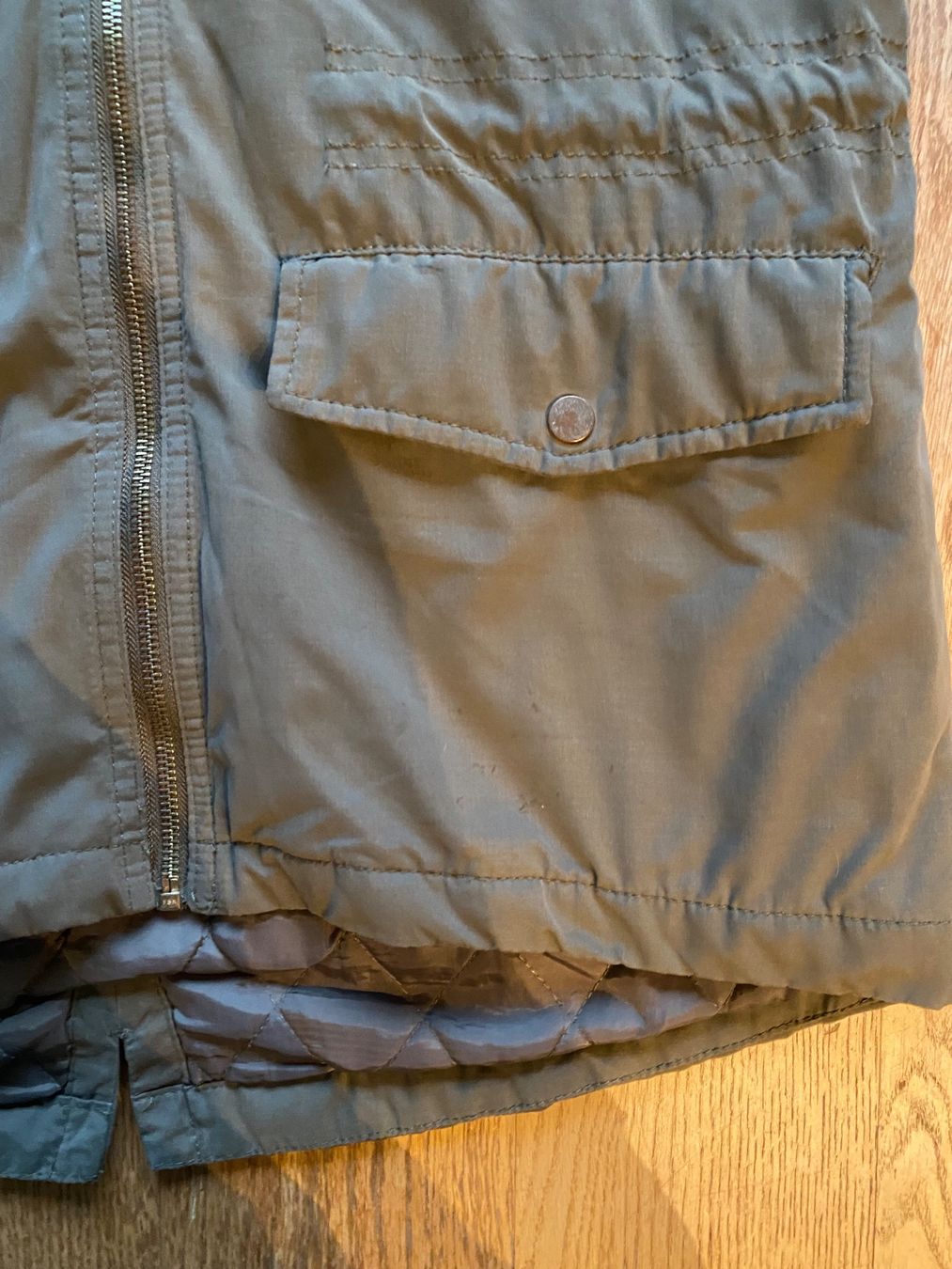 H&M Giacche & Cappotti: Winterjacke mit Kapuze Grösse 170 – Usato da Riedholz venduto da lenibeni03 2