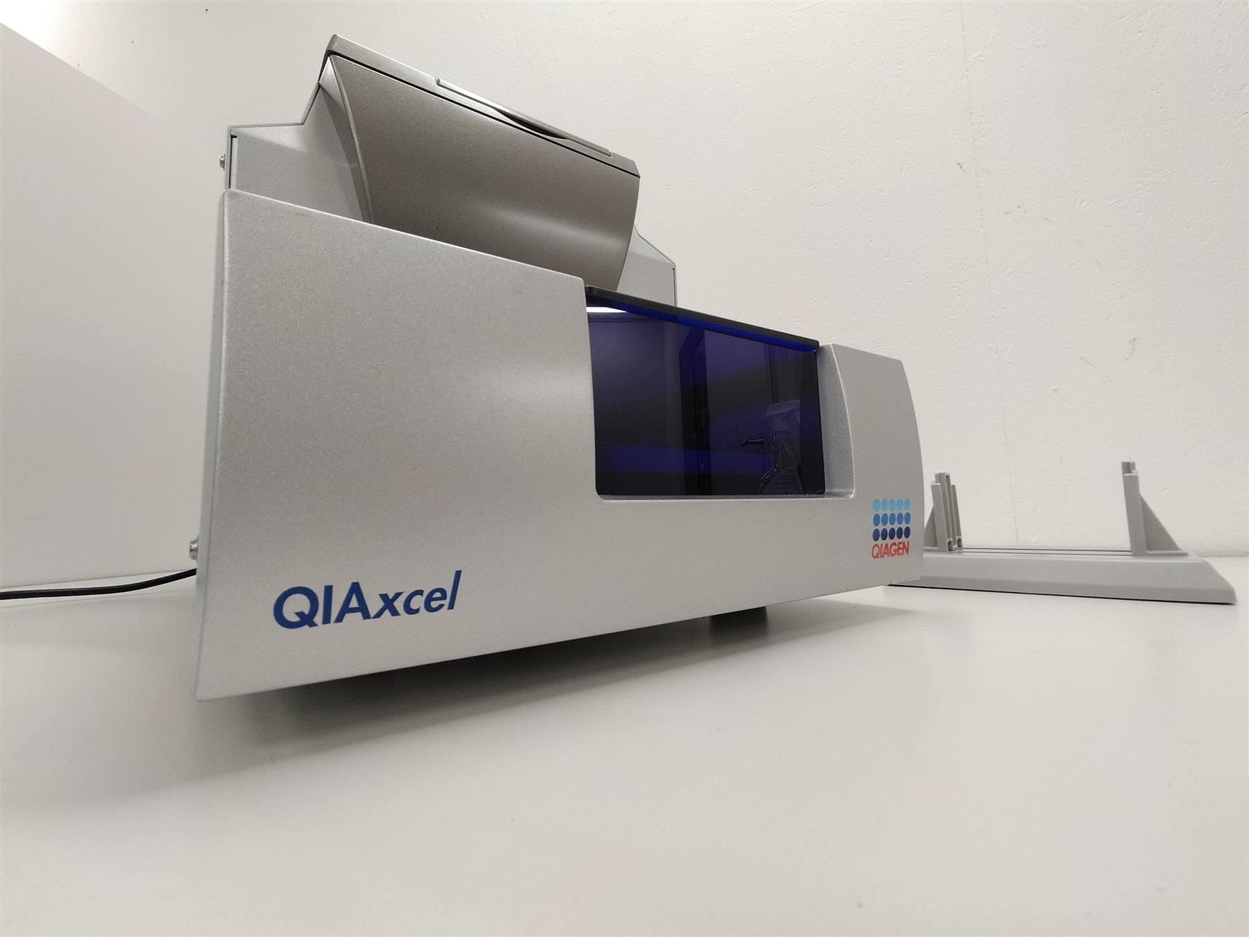 Accessori da laboratorio: QIAxel gel electrophoresis system – Usato da Niederdorf venduto da LeptonAG_Labor 8