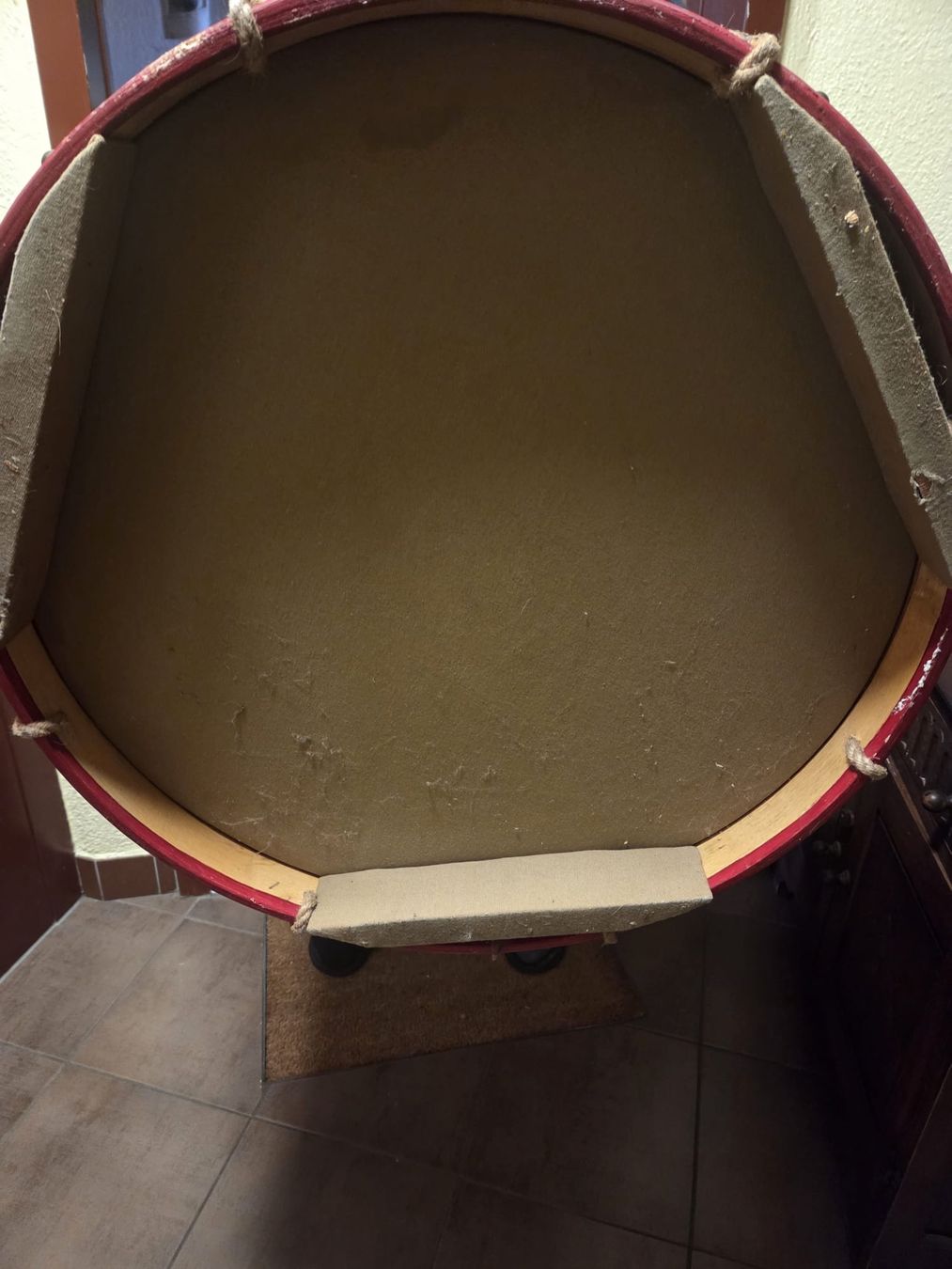 Tavoli: table d'appoint Regiment Drum Side Table par Timothy Oulton. – Usato da Penthalaz venduto da yve_wsq8 5
