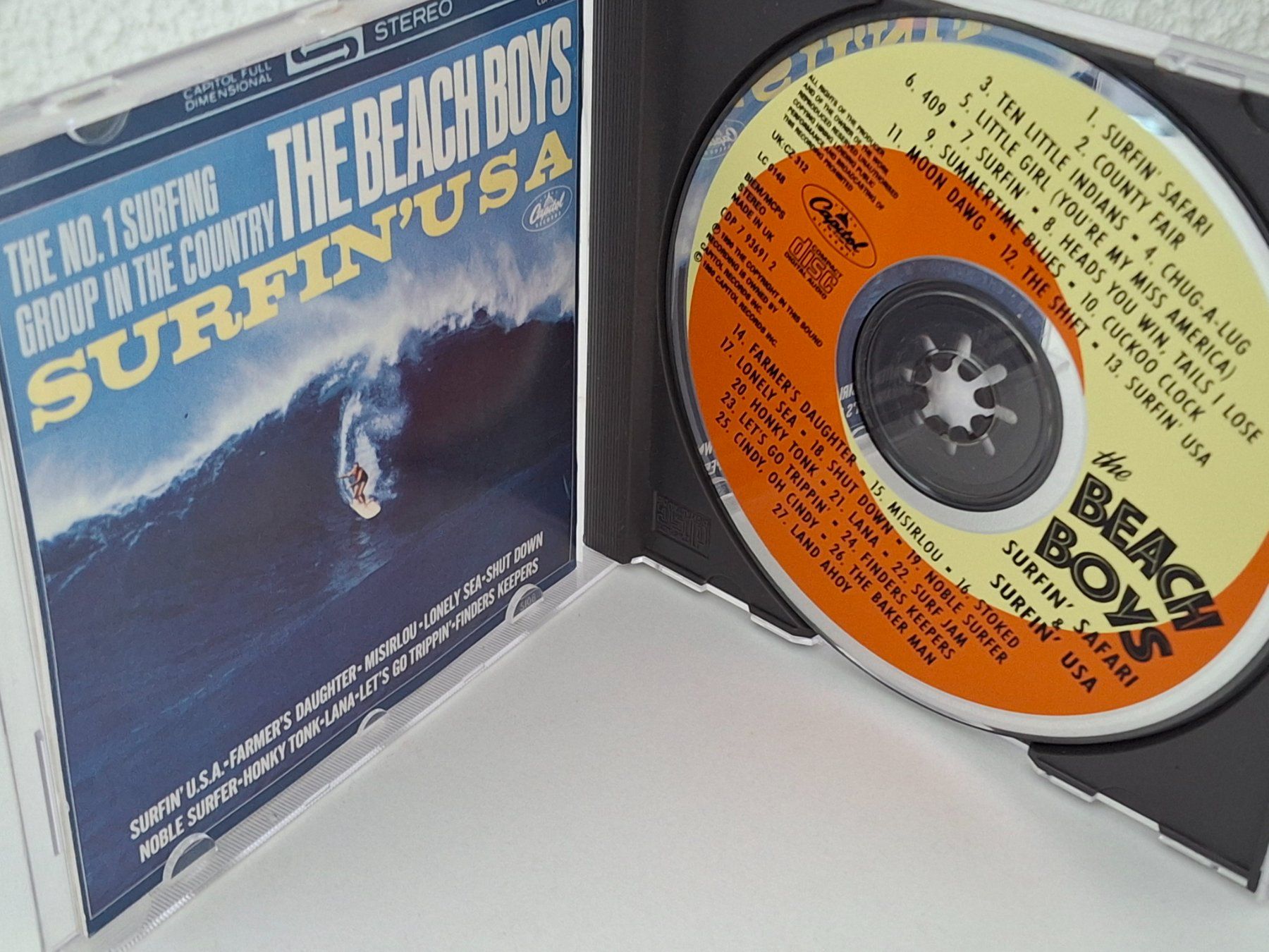 CD: CD The Beach Boys Surfin' Safari & Surfin' – Usato da Aarberg venduto da Jackup1 2