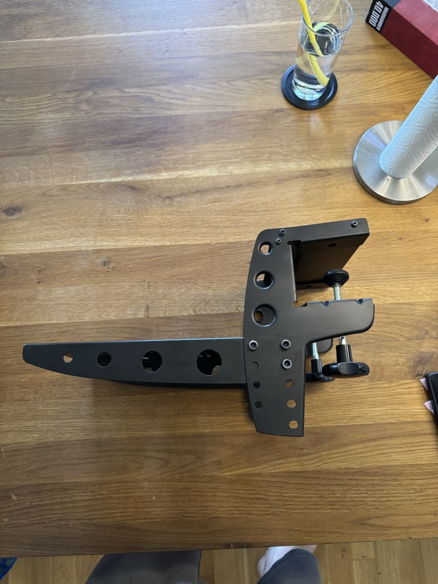 Console: 2x Thrustmaster TM Flying Clamp Flight Sim Halterung – Nuovo (secondo la descrizione) da Weisslingen venduto da lar_r9qr 1