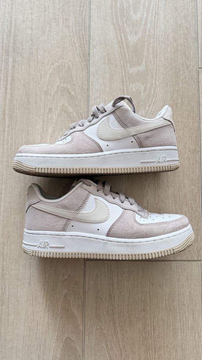 Nike Chaussures hommes: Nike air force  – D'occasion à Marin-Epagnier par Malone22