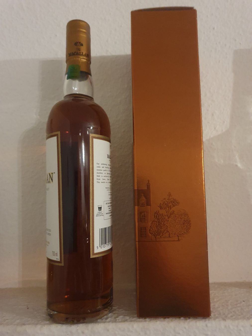 Macallan Spirituosen: Macallan Sherry oak 10y – Neu und originalverpackt aus Langnau am Albis von jer_pm72 4